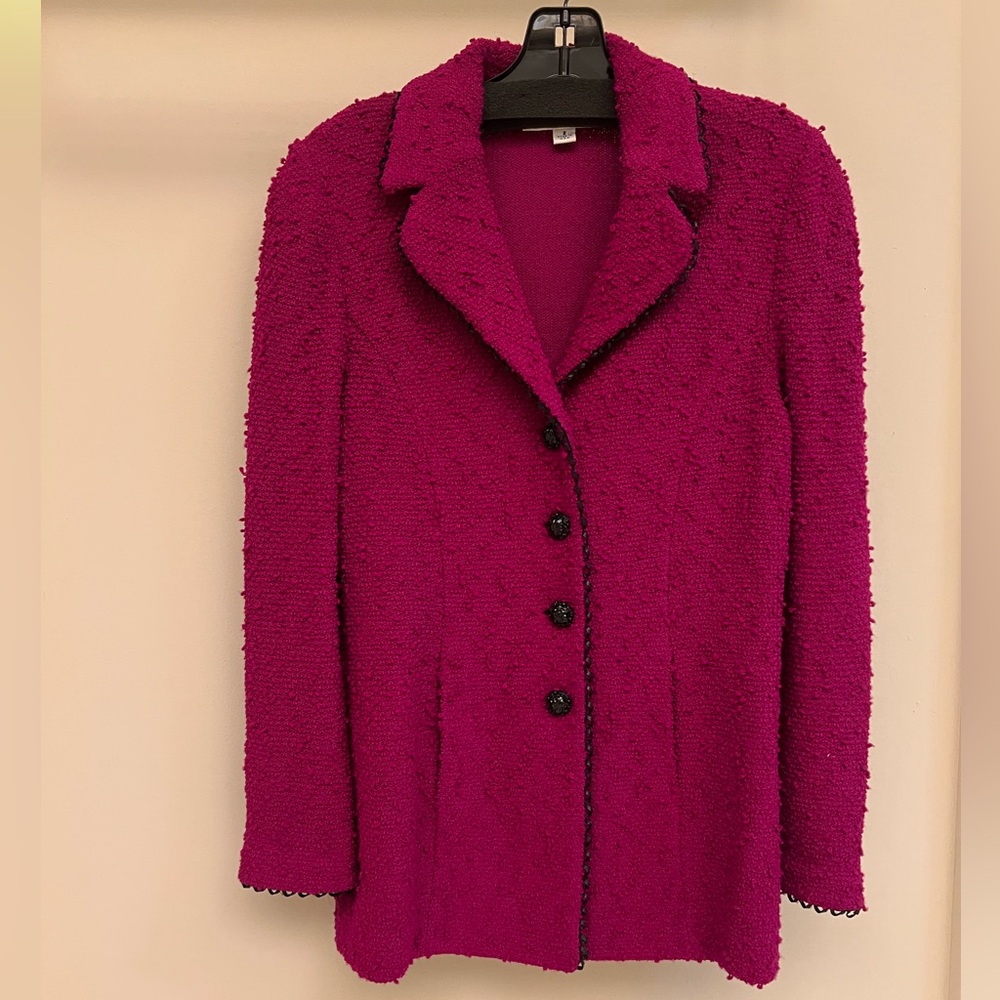 Chic Fuchsia Textured Blazer 2 hidden side pockets black trim .